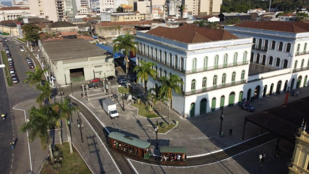 Pelé Eterno  Prefeitura de Santos